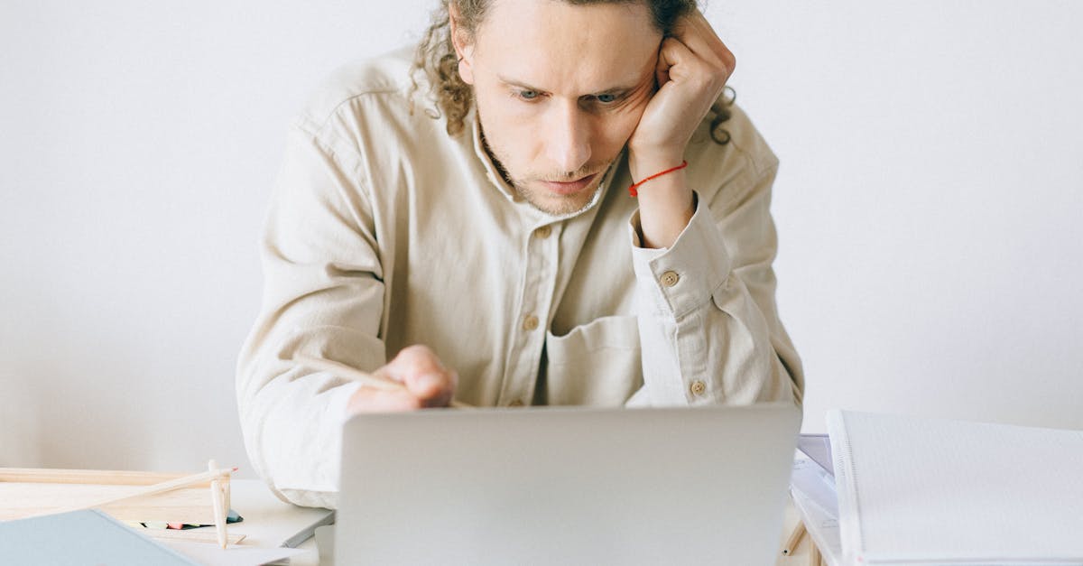 découvrez les principales raisons d'échec des entreprises et apprenez comment éviter les pièges courants pour assurer la pérennité de votre activité. de la gestion des finances à l'importance de la stratégie, cette analyse vous guide vers le succès.