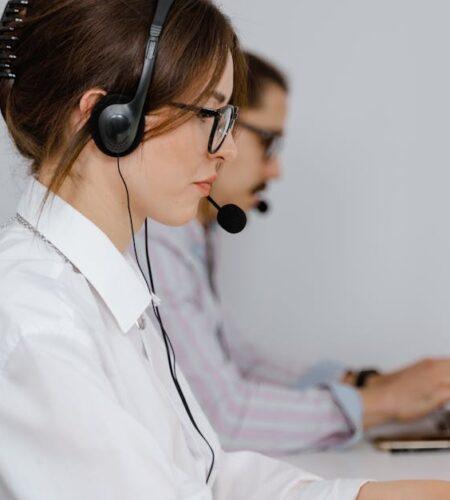 découvrez comment améliorer l'expérience client avec des stratégies innovantes et des outils performants. offrez à vos clients un parcours mémorable et optimisez leur satisfaction pour renforcer leur fidélité.