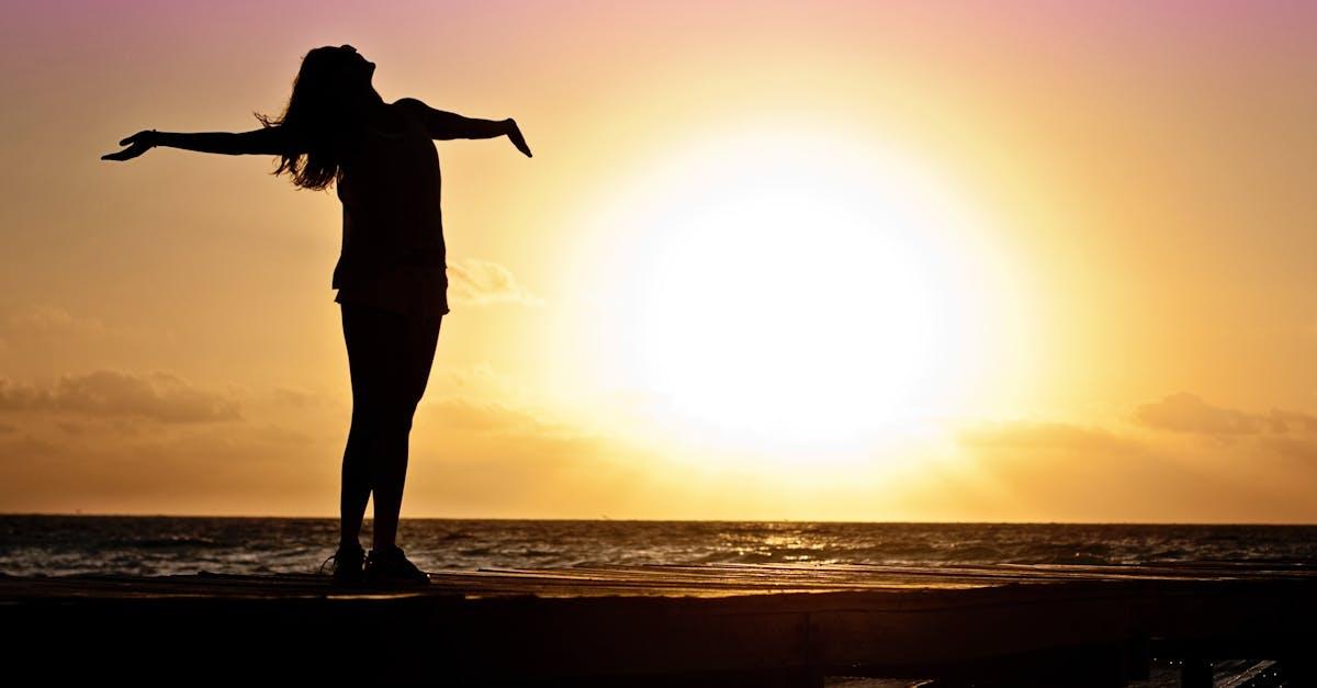 découvrez le chemin vers le bonheur avec des conseils pratiques, des réflexions inspirantes et des astuces pour cultiver la joie au quotidien. explorez les différentes facettes du bonheur et apprenez à harmoniser votre vie pour un épanouissement durable.