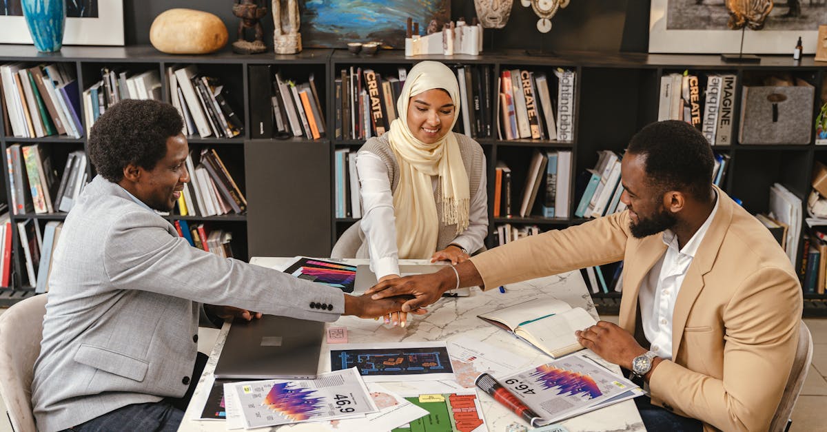 découvrez les meilleures pratiques de management d'équipe pour optimiser la collaboration, améliorer la productivité et renforcer la cohésion au sein de votre groupe. apprenez à motiver vos membres, à gérer les conflits et à atteindre vos objectifs communs efficacement.