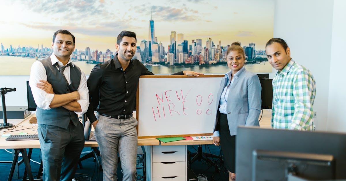 découvrez des stratégies efficaces pour booster la motivation de votre équipe. apprenez comment créer un environnement de travail positif et inspirant qui stimule l'engagement et la productivité.