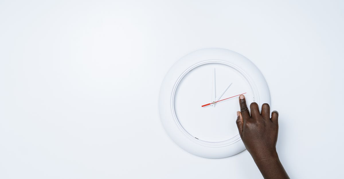 découvrez des stratégies efficaces de gestion du temps pour optimiser votre productivité, équilibrer vos priorités et atteindre vos objectifs. apprenez à mieux organiser votre journée et à éviter le stress lié aux délais serrés.