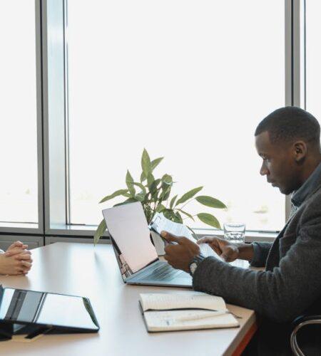 découvrez comment maximiser votre potentiel de carrière grâce à des conseils pratiques, des stratégies de développement personnel et des opportunités d'apprentissage. explorez les voies qui mènent à un épanouissement professionnel durable.