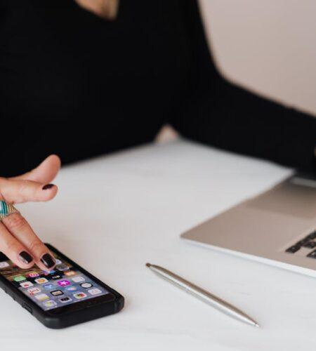 découvrez les différents types d'entrepreneurs et leurs caractéristiques uniques. que vous souhaitiez devenir un entrepreneur social, technologique ou traditionnel, cette ressource vous guidera dans votre parcours entrepreneurial et vous aidera à identifier le type qui vous correspond le mieux.