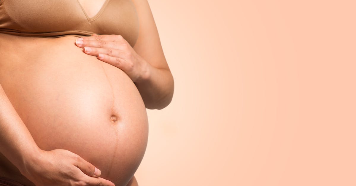 découvrez tout ce qu'il faut savoir sur la préparation à la maternité. des conseils pratiques pour accueillir votre bébé dans les meilleures conditions, en abordant les aspects émotionnels, logistiques et médicaux de cette étape unique. préparez-vous sereinement à cette nouvelle aventure.