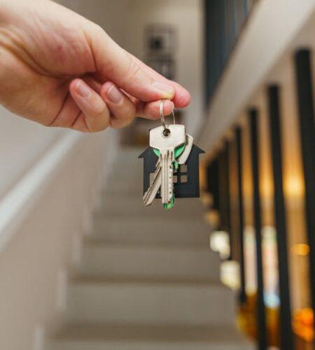 découvrez les meilleures offres immobilières avec notre guide des transactions en immobilier. que vous soyez acheteur, vendeur ou investisseur, trouvez des conseils et astuces pour maximiser vos opportunités sur le marché immobilier.