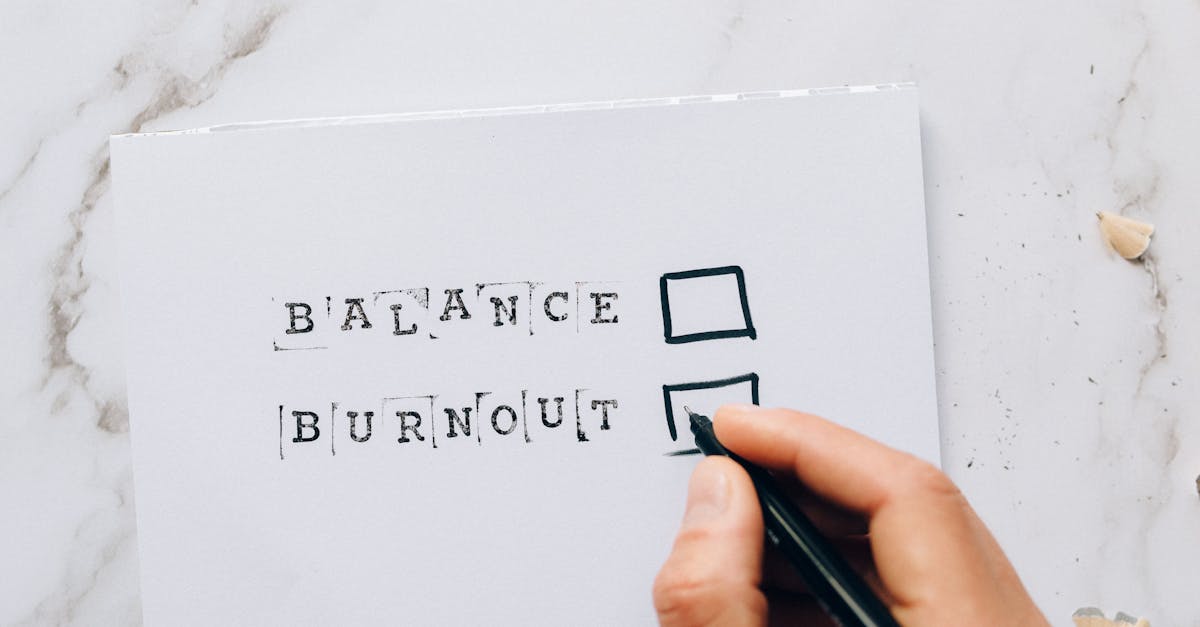 découvrez des stratégies efficaces pour votre développement personnel avec notre guide sur l'automatisation de l'amélioration de soi. apprenez à instaurer des habitudes positives, à renforcer votre confiance et à atteindre vos objectifs avec succès.