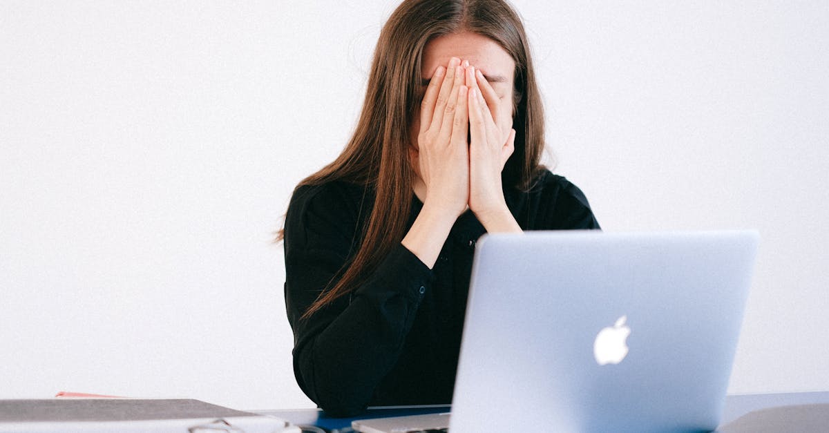 découvrez les meilleures méthodes de détection du burnout pour identifier les signes avant-coureurs de l'épuisement professionnel et prendre soin de votre bien-être. apprenez à reconnaître les symptômes et à mettre en place des stratégies pour prévenir le burnout.