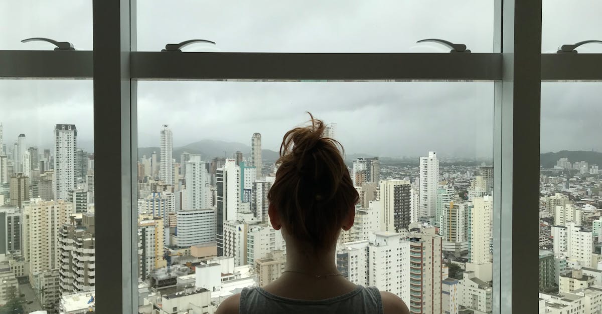 découvrez comment la perspective influence notre perception du monde, ses applications en art et en design, et son rôle clé dans le développement personnel et professionnel.