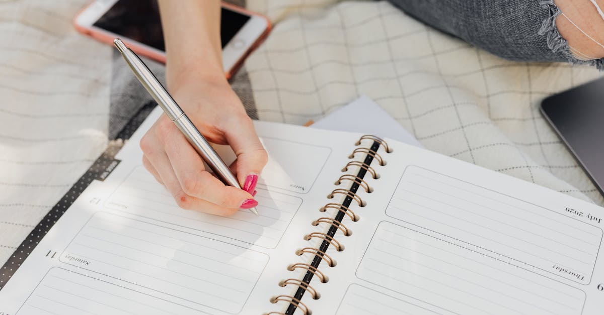 découvrez comment optimiser votre emploi du temps avec notre guide sur la création d'un planning efficace. apprenez à gérer votre temps et à organiser vos tâches pour une productivité maximale.