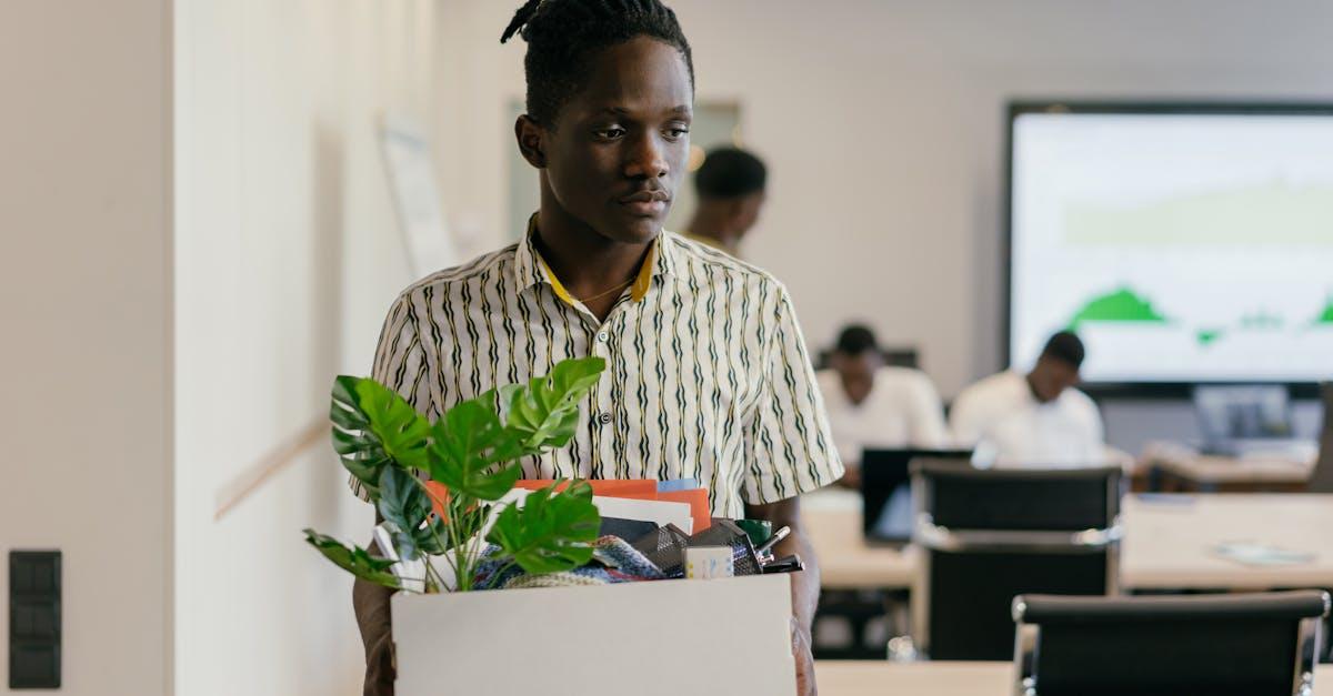découvrez comment effectuer un changement de carrière avec succès. explorez des conseils pratiques, des stratégies de transition et des histoires inspirantes pour vous aider à redéfinir votre parcours professionnel et à atteindre vos objectifs.