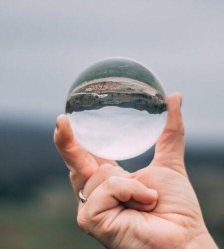 découvrez la notion de perspective : définition, origines, techniques en art et en photographie, exemples concrets et conseils pour améliorer vos compositions.