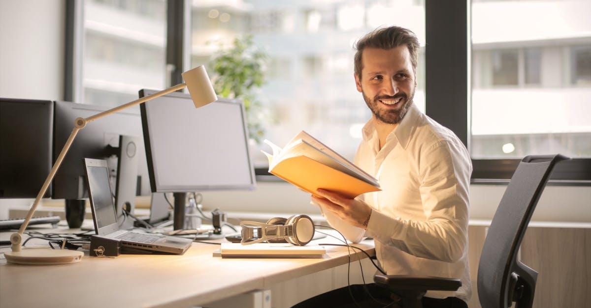 découvrez workspace : un espace de travail moderne pour collaborer, organiser vos projets et booster votre productivité, où que vous soyez.